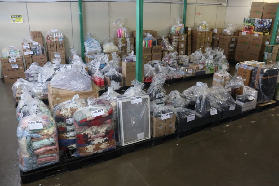 A Sefaz-MS realiza leilão online com mais de 400 lotes de diversos produtos. Confira os itens disponíveis e participe até 24 de fevereiro.