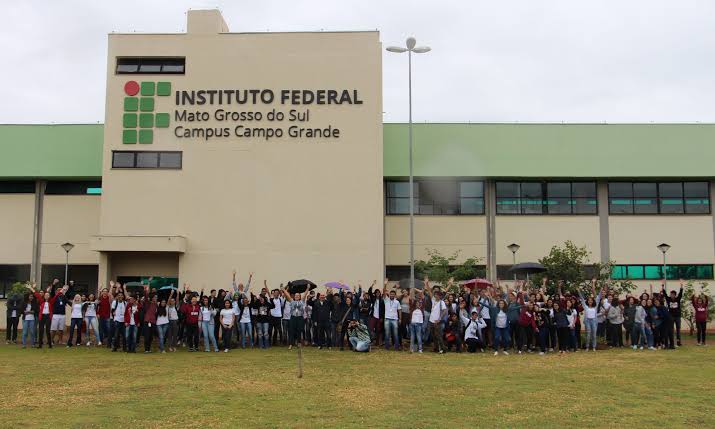 "Concurso em MS: IFMS e UFMS juntas oferecem quase 50 vagas com salários de até R$ 9 mil"